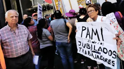 Realidad. “Hoy no importan los jubilados, mañana los estudiantes y pasado los médicos”.