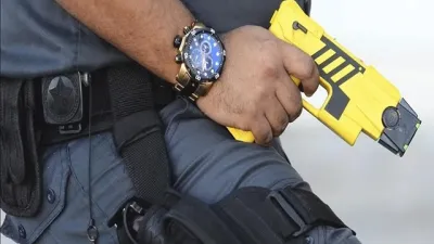 pistola Taser