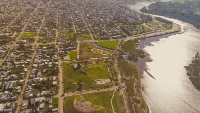 La ausencia de una política de cuenca, pero de también de una política integral relacionada con los recursos hídricos, está provocando que Entre Ríos –pese a su nombre- sea una provincia que más está erosionando sus suelos.