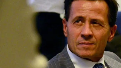 Santiago Terán es –por ahora- fiscal de Cutral Có, Neuquén.