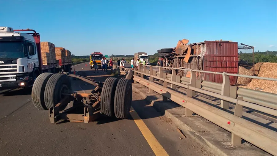 Accidente autovía 14.