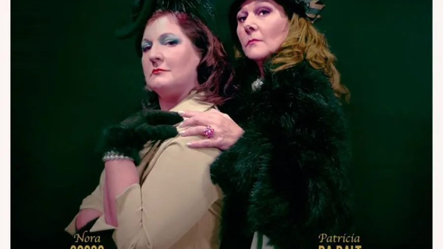 "El misterio del ramo de rosas"