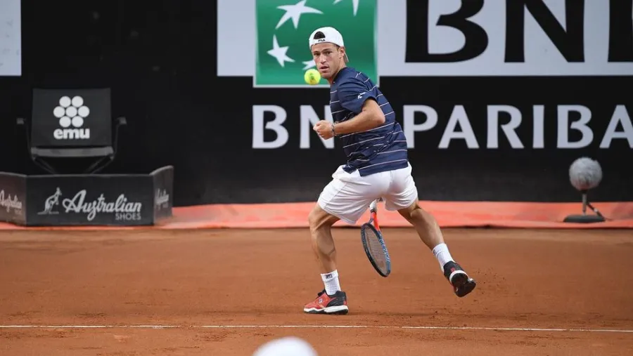 Tenis: Schwartzman avanzó a cuartos de final en Roma, donde se las verá con Nadal