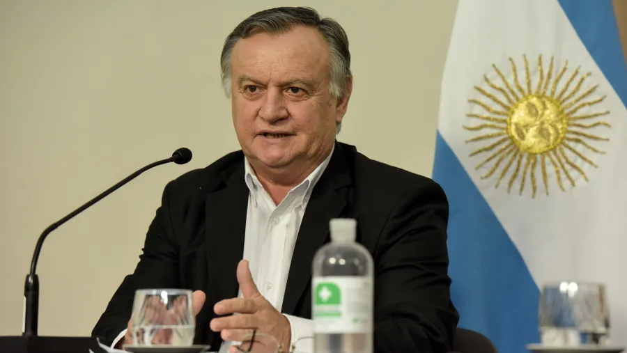 José Gómez Reiteraron la prohibición de toda actividad deportiva fuera del hogar en Entre Ríos