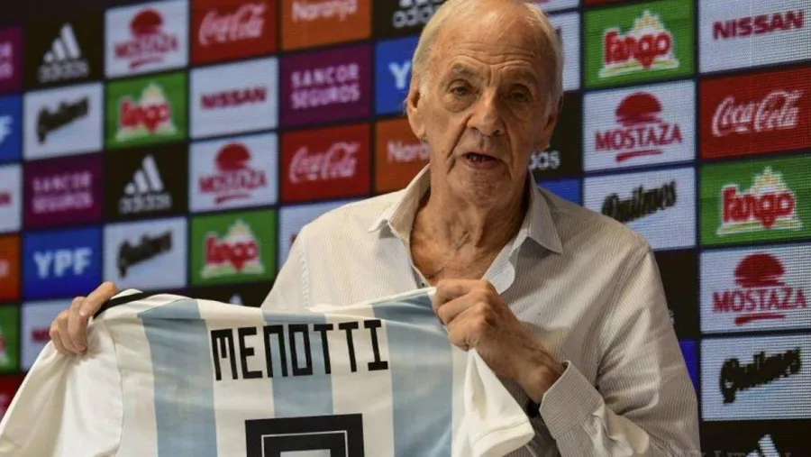 Menotti: “Como Riquelme aprendió a ser futbolista, tendrá que aprender a ser dirigente”