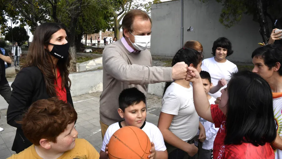 Bordet y Arrondo compartieron un encuentro con deportistas y entrenadores en Paraná