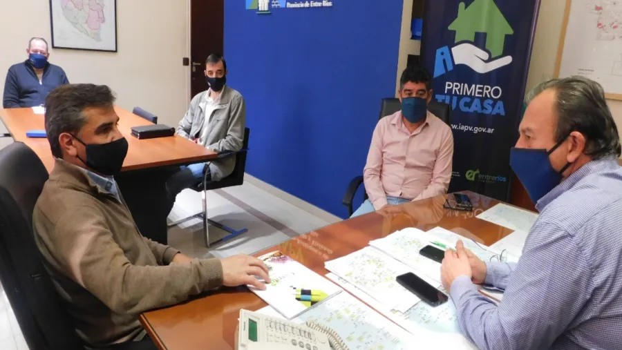 Gestionan nuevas viviendas para cuatro localidades entrerrianas Gestionan nuevas viviendas para cuatro localidades entrerrianas
