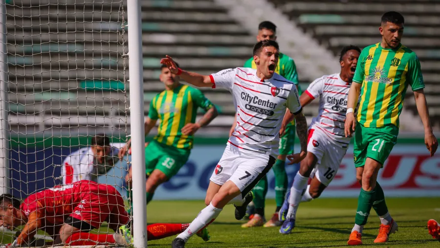 Newell’s le dio a Aldosivi otro golpe a domicilio y lo comprometió más con el descenso Newell’s le dio a Aldosivi otro golpe a domicilio y lo comprometió más con el descenso