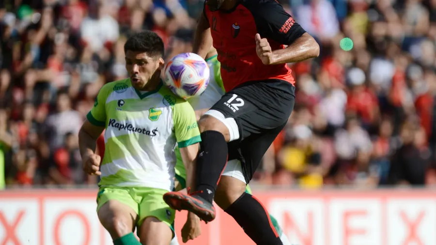 Defensa y Justicia le ganó a Colón y se aseguró un lugar en la Copa Sudamericana