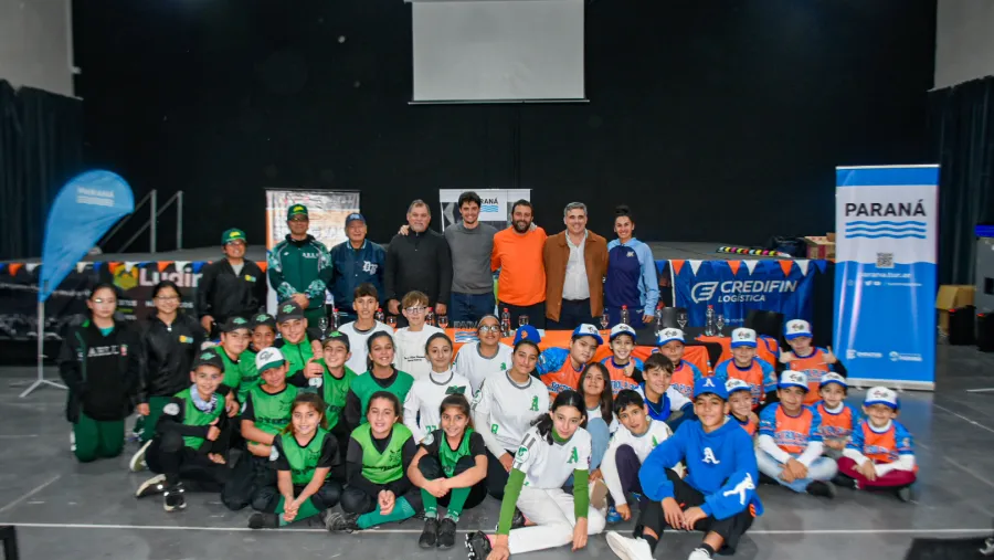 Sóftbol Play presentó una nueva edición de su torneo infantil