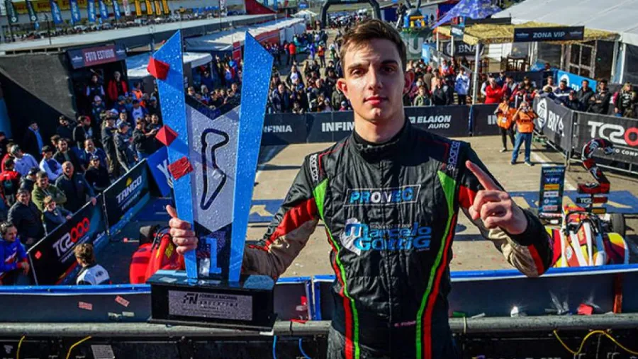 Con pruebas en Alta Gracia, el crespense Emiliano Stang prepara su debut en el TC2000