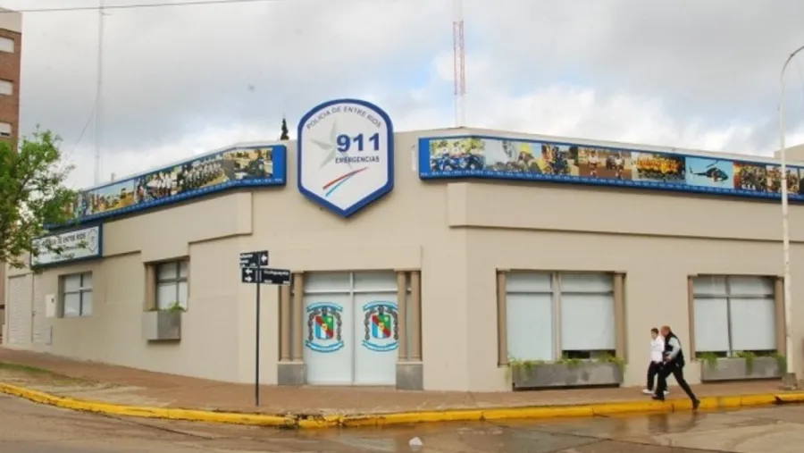 911