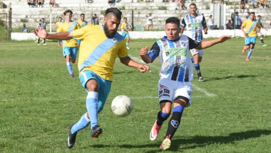 Peñarol le sacó dos goles de ventaja a Don Bosco y el sábado definirán la semifinal Peñarol le sacó dos goles de ventaja a Don Bosco y el sábado definirán la semifinal