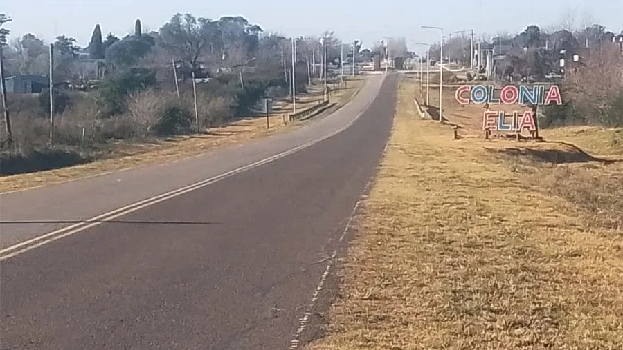 La ruta de acceso a Colonia Elía tiene una extensión aproximada a 13 kilómetros y será intervenida en el bacheo y repavimentación con recursos materiales y humanos de la municipalidad.