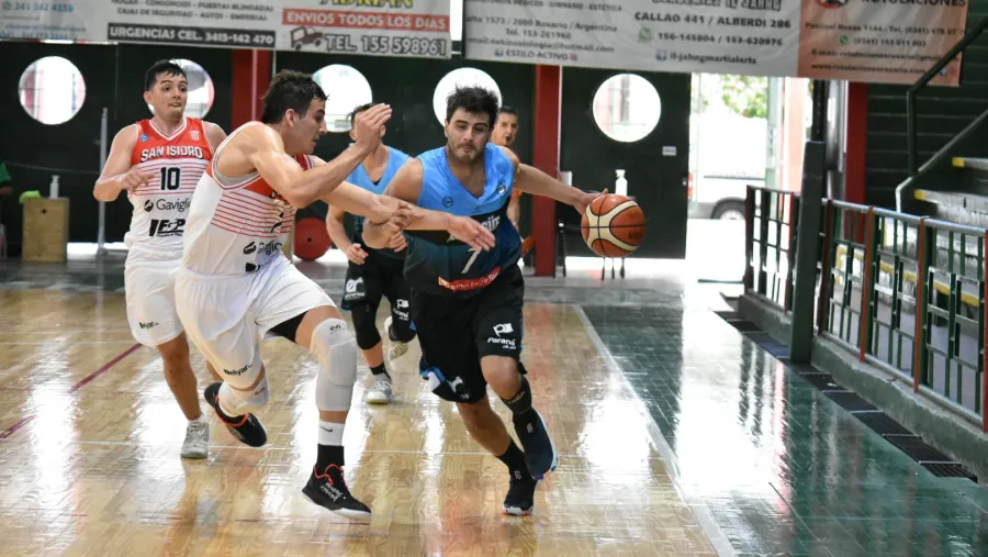 Básquet: Echagüe venció a San Isidro y rompió su propio récord de victorias seguidas Básquet: Echagüe venció a San Isidro y rompió su propio récord de victorias seguidas