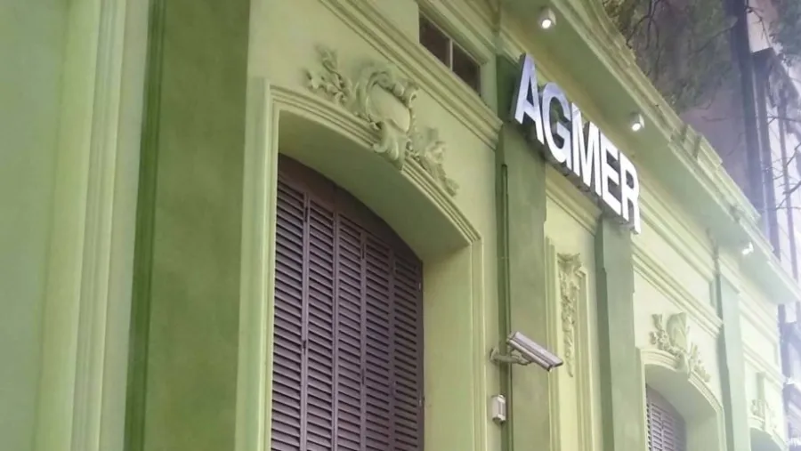 El Congreso de Agmer dispuso otras 72 horas de paro, comenzando este viernes El Congreso de Agmer dispuso otras 72 horas de paro, comenzando este viernes