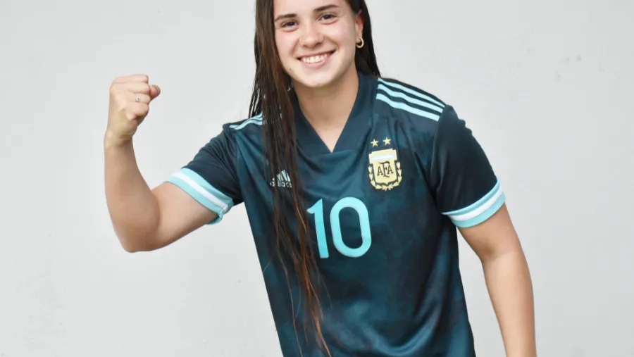 La crespense Agostina Holzheier buscará su lugar en un amistoso internacional