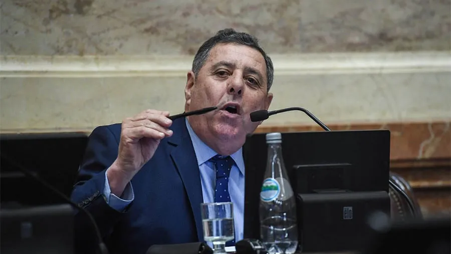 Fotografía de archivo del actual senador nacional Alfredo De Angeli fue uno de los líderes de la lucha de la 125, y hoy cuestionó que el Gobierno por no haber convocado al diálogo con la Mesa de Enlace por el tema de las retenciones.