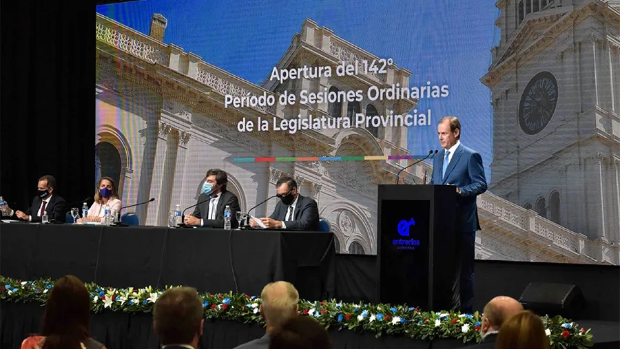 Imagen de archivo. Con eje en trabajo, producción y conocimiento, Bordet dará su mensaje ante la Asamblea Legislativa. Imagen de archivo. Con eje en trabajo, producción y conocimiento, Bordet dará su mensaje ante la Asamblea Legislativa.