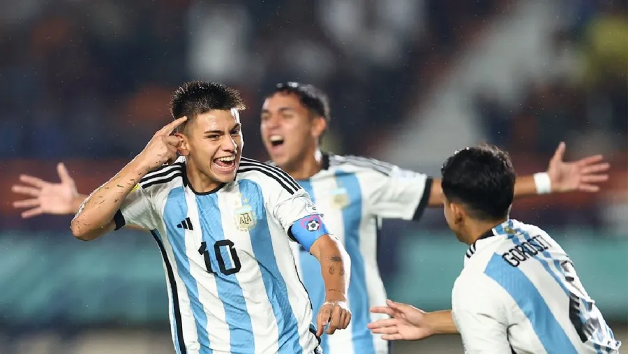 Fútbol: Argentina se recuperó ante Japón y sigue con vida en el Mundial Sub 17