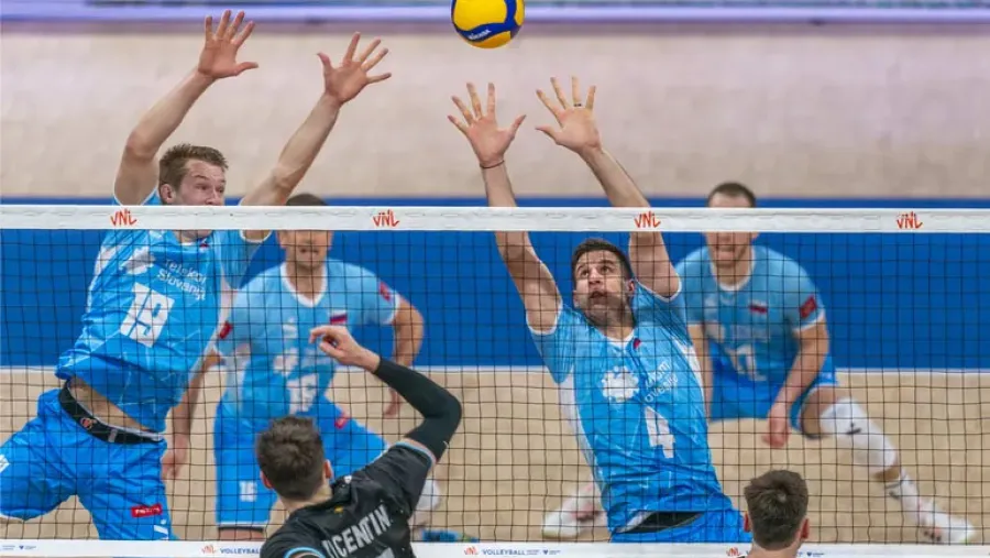 Vóley: con cinco puntos del paranaense Luciano Vicentín, Argentina perdió con Eslovenia