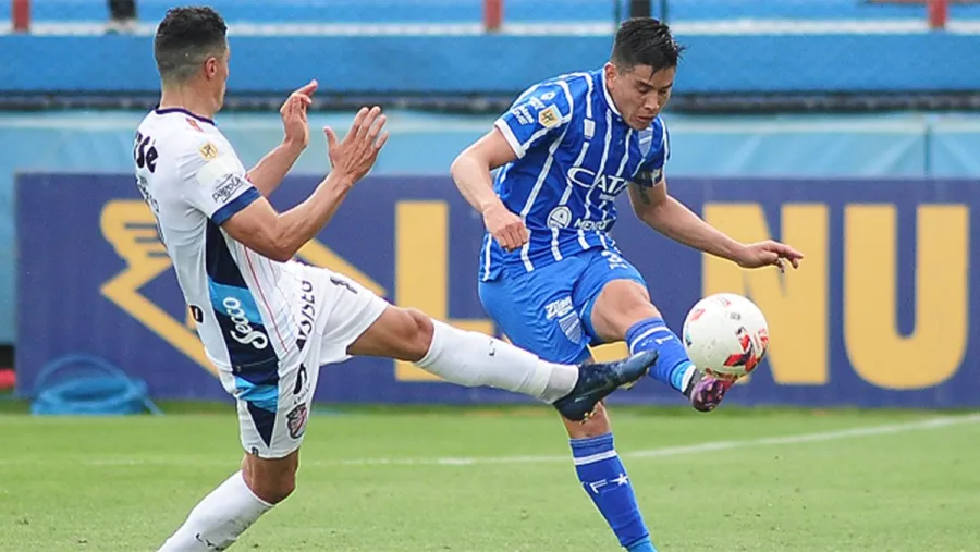 Godoy Cruz llegó a Paraná y oficializó la compra del concordiense Leonel González Godoy Cruz llegó a Paraná y oficializó la compra del concordiense Leonel González