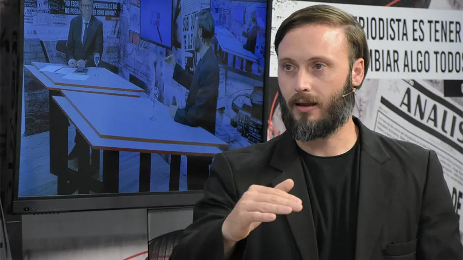 El ex fiscal Francisco Azcué confesó que está preparado para disputar la intendencia de Concordia el año que viene dentro del Frente Juntos por Entre Ríos. El ex fiscal Francisco Azcué confesó que está preparado para disputar la intendencia de Concordia el año que viene dentro del Frente Juntos por Entre Ríos.