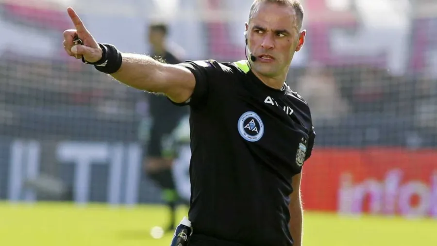 Diego Abal dirigirá la visita de Patronato a Liniers y Darío Herrera el clásico platense