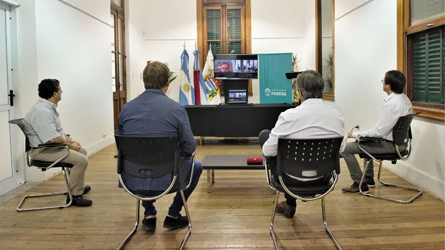 El intendente de Paraná analizó con autoridades de Vialidad Nacional el avance de obras en la ciudad y definieron los próximos pasos para la concreción de un plan de intervención en infraestructura.