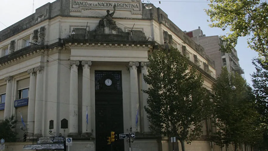 El Banco Nación y el Macro de Concordia reportaron que sus empleados fueron contagiados por Covid-19. El Banco Nación y el Macro de Concordia reportaron que sus empleados fueron contagiados por Covid-19.
