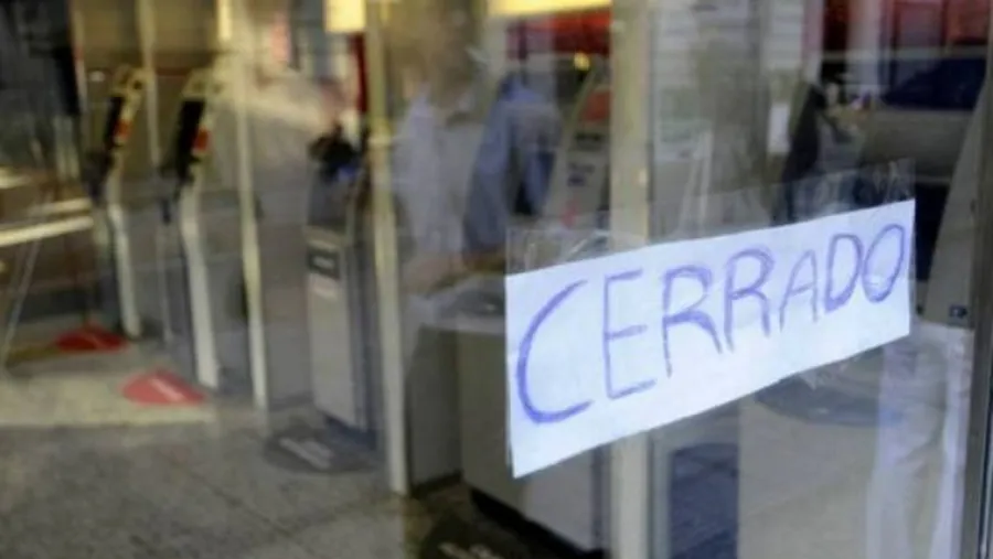 Aumento a bancarios.