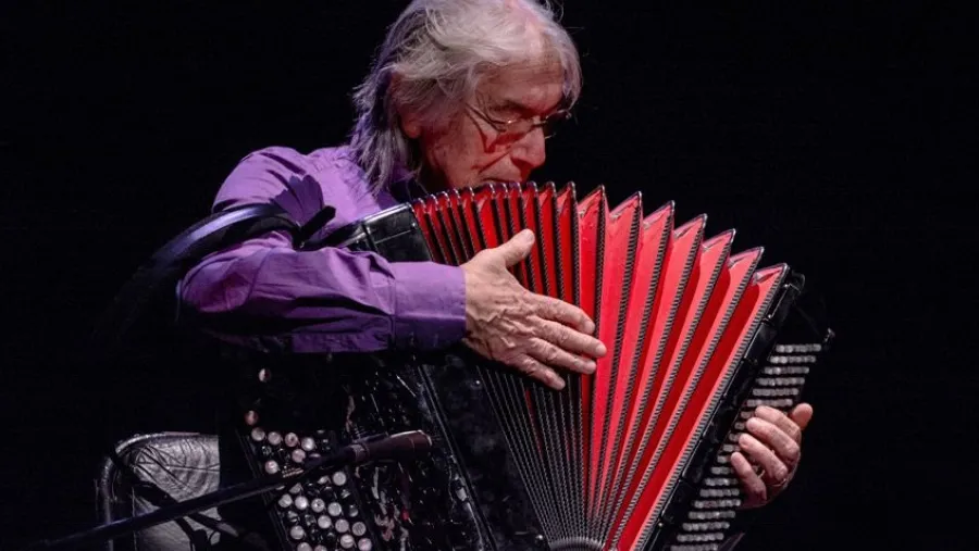 Raúl Barboza 