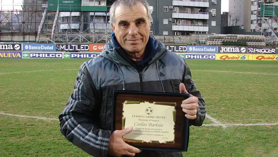 Murió Carlos Barisio, el arquero récord del fútbol argentino