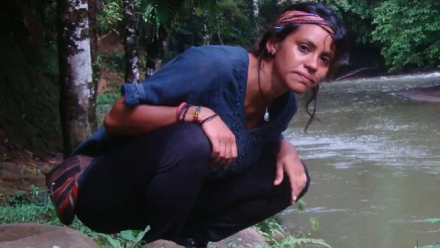 Cecilia Basaldúa Cecilia Basaldúa