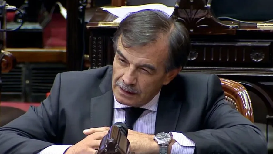 Dio positivo por coronavirus otro diputado nacional que estuvo en la última sesión Dio positivo por coronavirus otro diputado nacional que estuvo en la última sesión