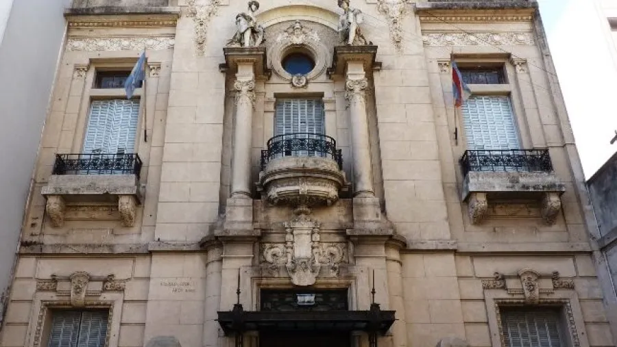 Biblioteca Popular del Paraná  