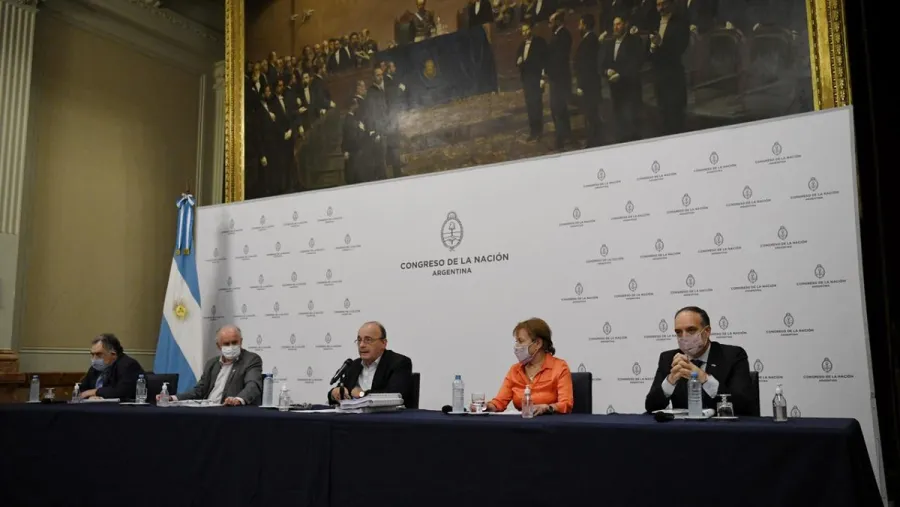 El Frente de Todos denunció un “plan sistemático de inteligencia ilegal” en el macrismo El Frente de Todos denunció un “plan sistemático de inteligencia ilegal” en el macrismo