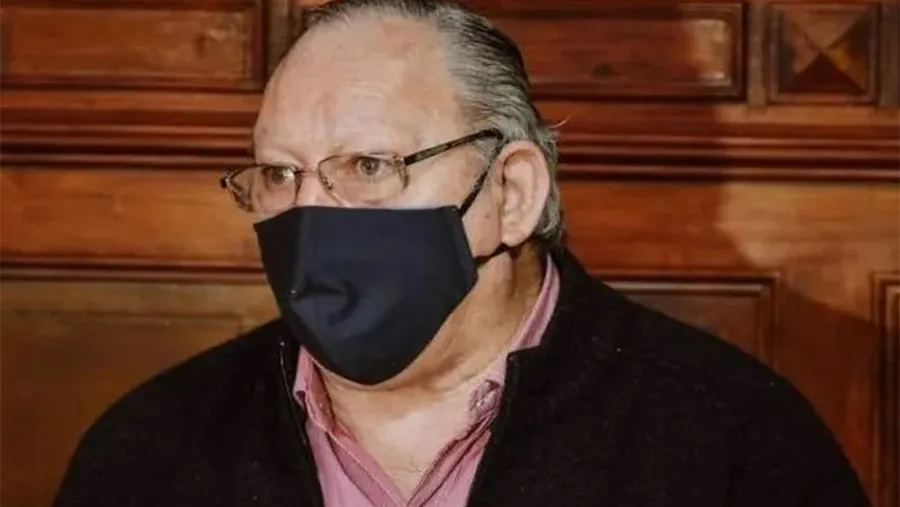 La Municipalidad de Gualeguay confirmó que su intendente Federico Mario Antonio Bogdan falleció hoy de Covid-19.