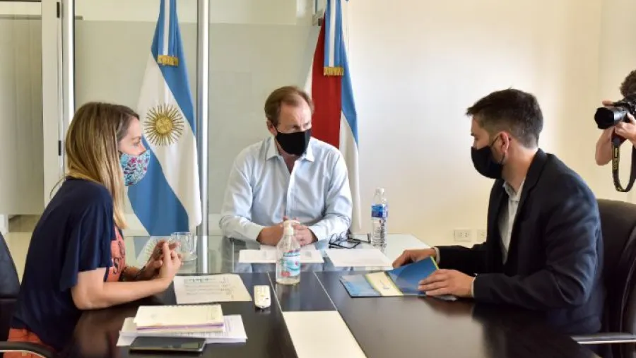 Volverán las clases presenciales en escuelas de nueve departamentos entrerrianos Volverán las clases presenciales en escuelas de nueve departamentos entrerrianos
