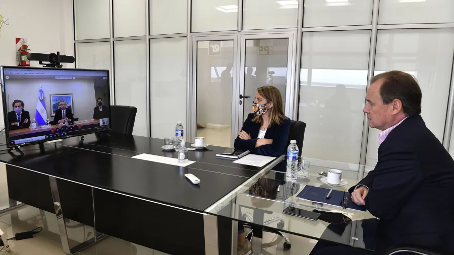 Bordet y Fernández analizaron el pedido para aplicar medidas que disminuyan la circulación