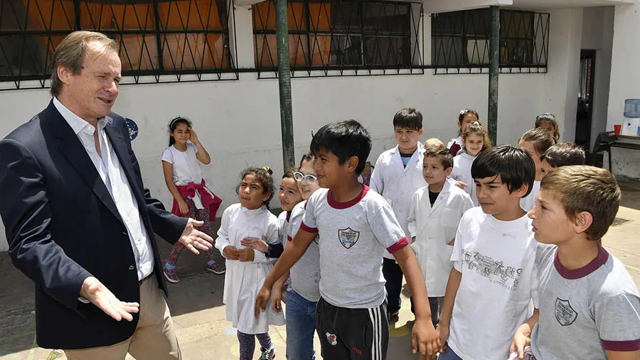 En promedio, la provincia ha finalizado una obra de infraestructura escolar cada 15 días de gestión.