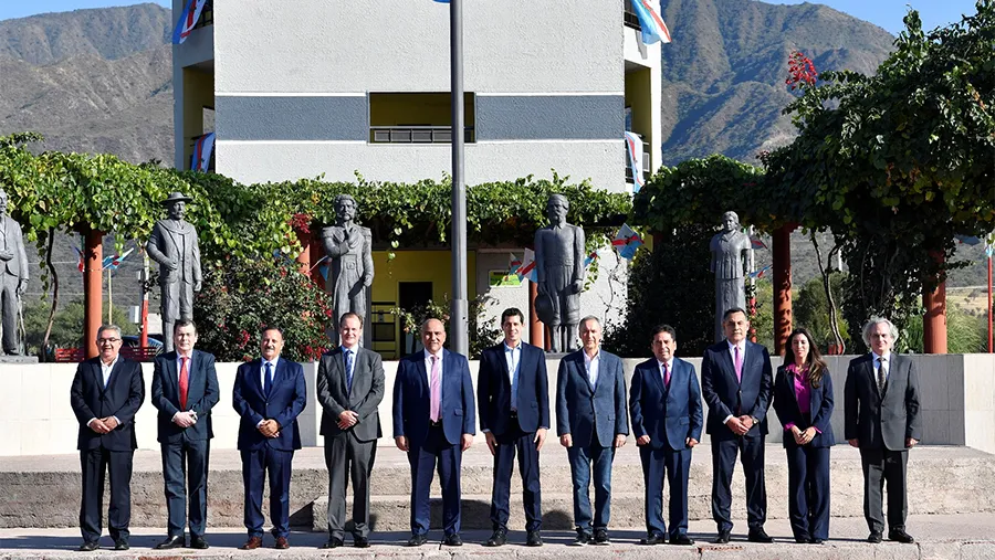 El gobernador participó de la XXII Reunión Plenaria del Comité de Integración Atacalar Argentina-Chile. El gobernador participó de la XXII Reunión Plenaria del Comité de Integración Atacalar Argentina-Chile.