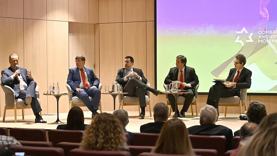 Bordet disertó en el tercer Foro de Latinoamérica e Israel que se realizó en Montevideo.