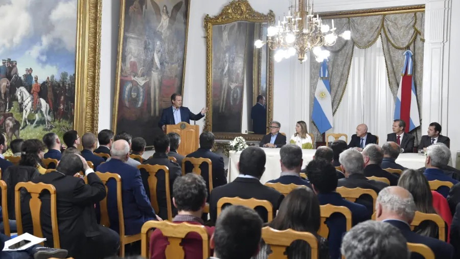 Firmaron convenios para fortalecer la producción y exportación entrerriana Firmaron convenios para fortalecer la producción y exportación entrerriana