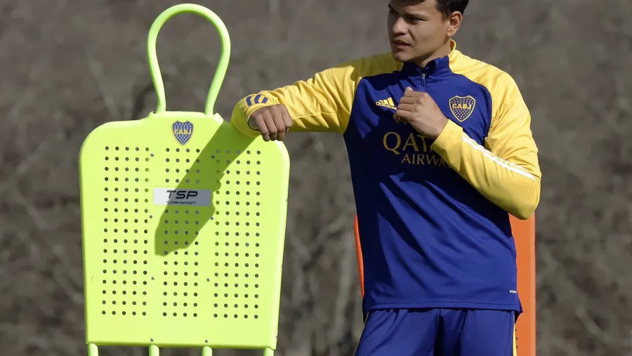 Por un brote de coronavirus, Boca suspendió las prácticas por 72 horas