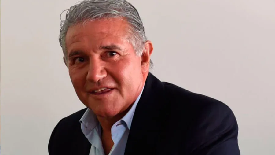 “Existen chances de que Campaña se quede”, sostuvo el entrerriano Burruchaga