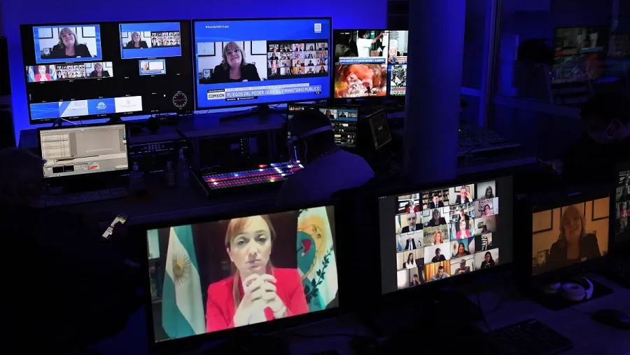 La abogada Caccioppoli expuso en audiencia pública en el Senado