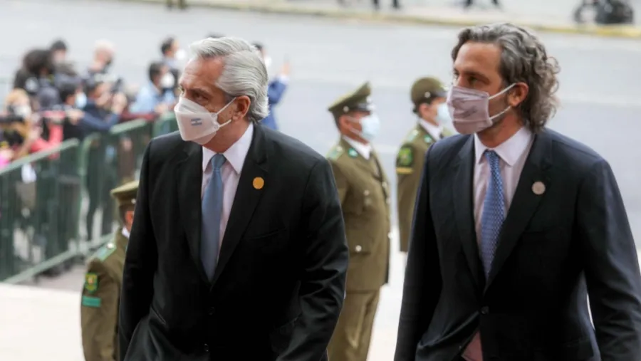 "Nos une una agenda muy importante" con el gobierno de Chile, destacó Cafiero