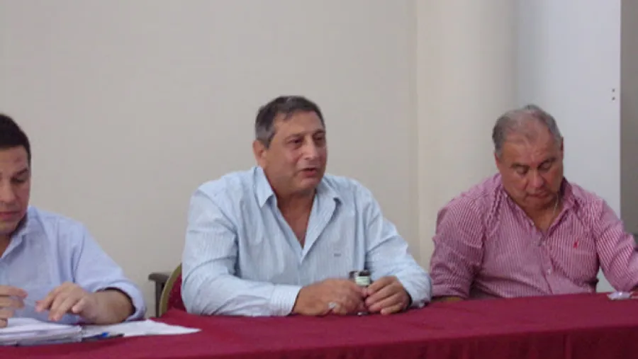 Casis dijo que propondrán “parar todos los torneos” de la Federación Entrerriana de Fútbol