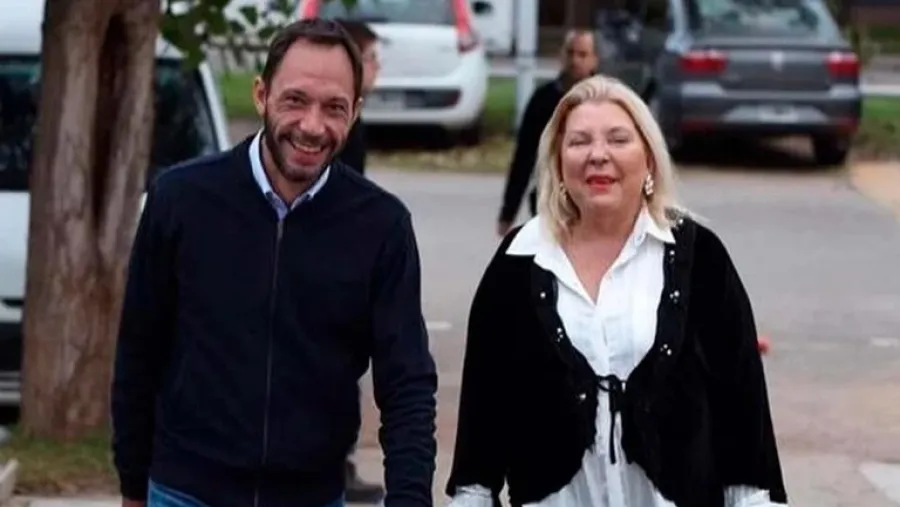 Maximiliano Ferraro y Elisa Carrió